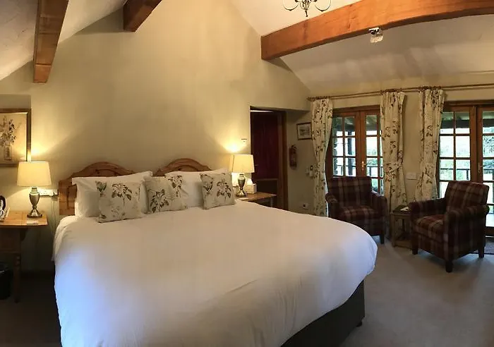 Walker Ground Manor 5*