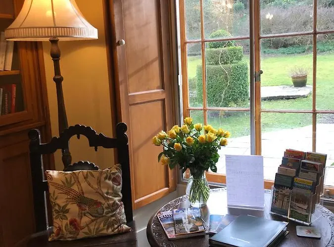 Bed & Breakfast Walker Ground Manor 5*