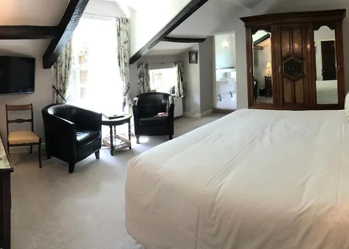 Walker Ground Manor Bed & Breakfast 5*